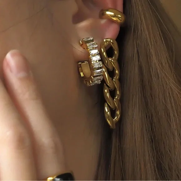 GP CZ hoop earrings - Picture 5 of 6